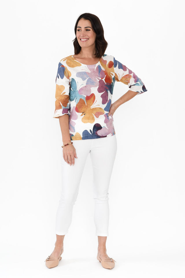 alt text|model:adele image 3