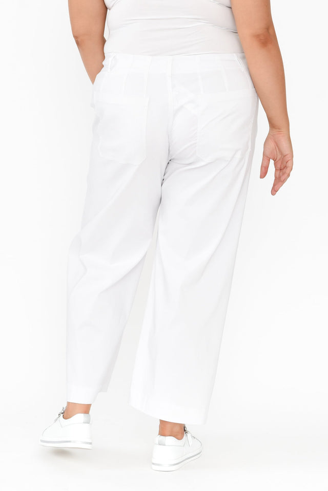 alt text|model:Gabby image 10