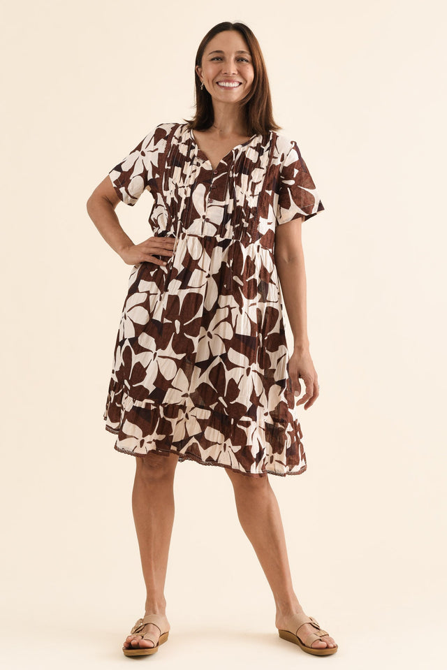Marisol Chocolate Garden Crinkle Cotton Dress,Full Body,Brunette model,alt text|model:Cara image 2