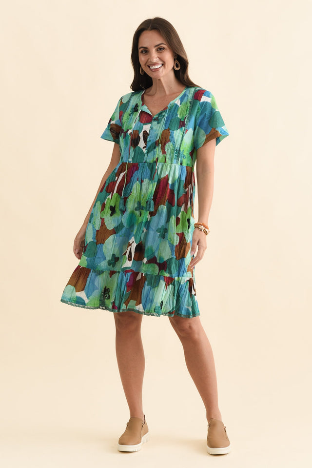 Marisol Teal Flower Crinkle Cotton Dress,Brunette model,alt text|model:MJ image 7