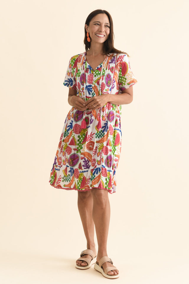 Marisol White Fruity Crinkle Cotton Dress,Brunette model,alt text|model:Cara image 7