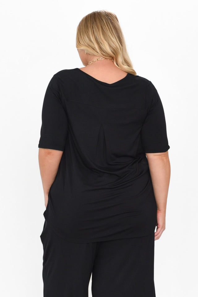Maya Black Half Sleeve Tee,Blonde model,alt text|model:Caitlin image 13