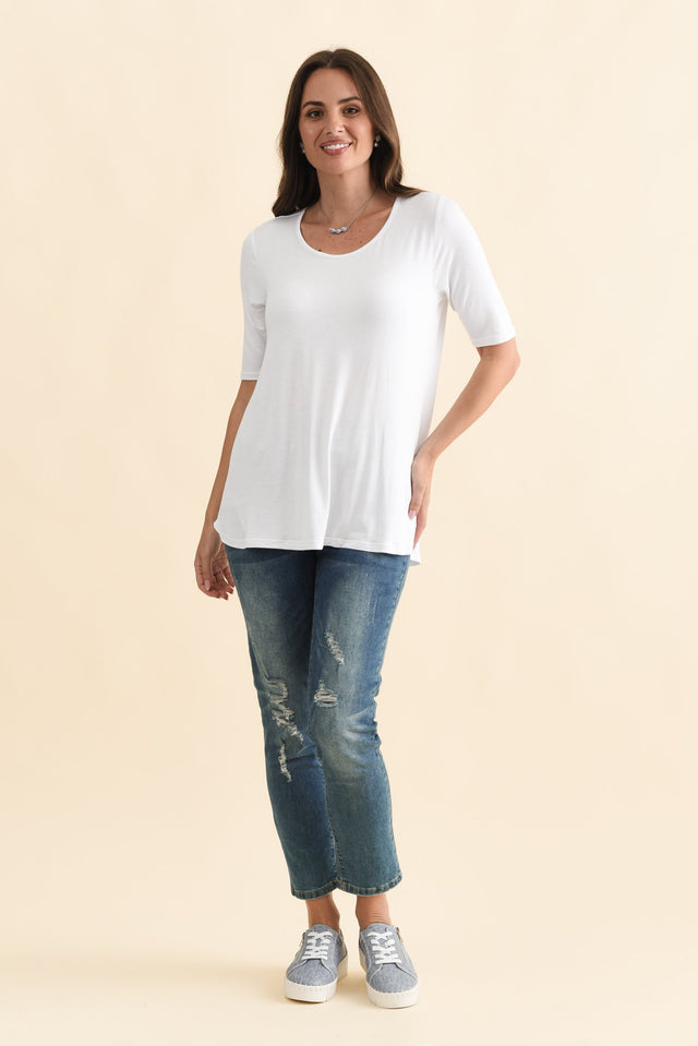 Maya White Half Sleeve Tee,Brunette model,alt text|model:MJ image 4
