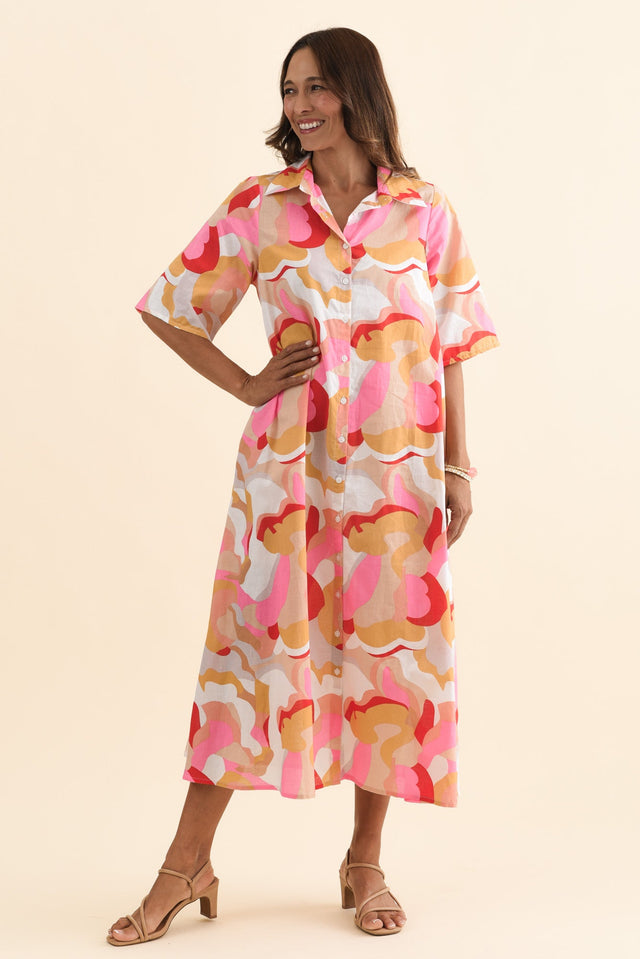 alt text|model:Cara image 6