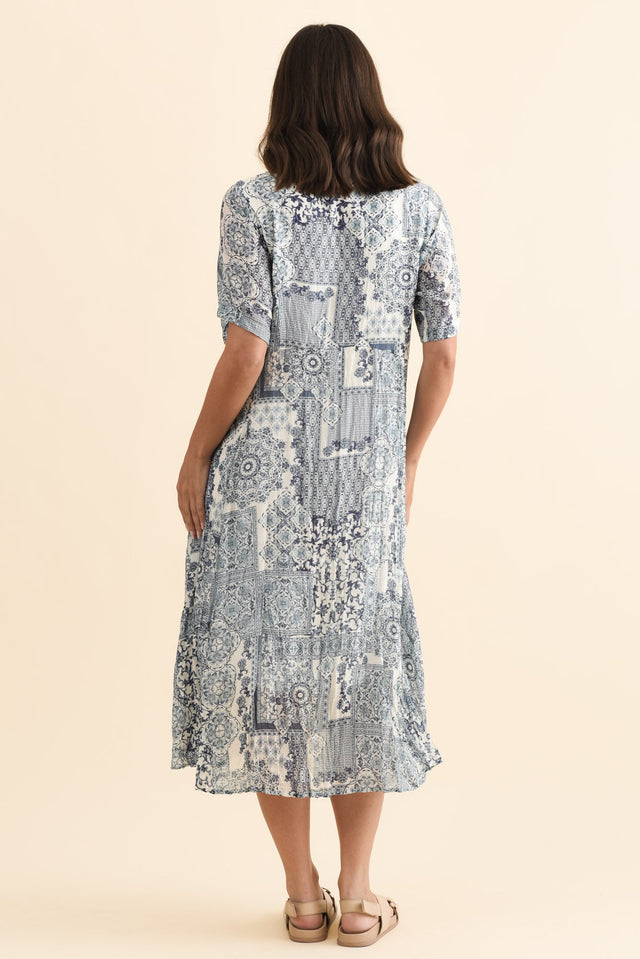 Meka Navy Mosaic Pocket Dress,Brunette model,alt text|model:MJ image 5