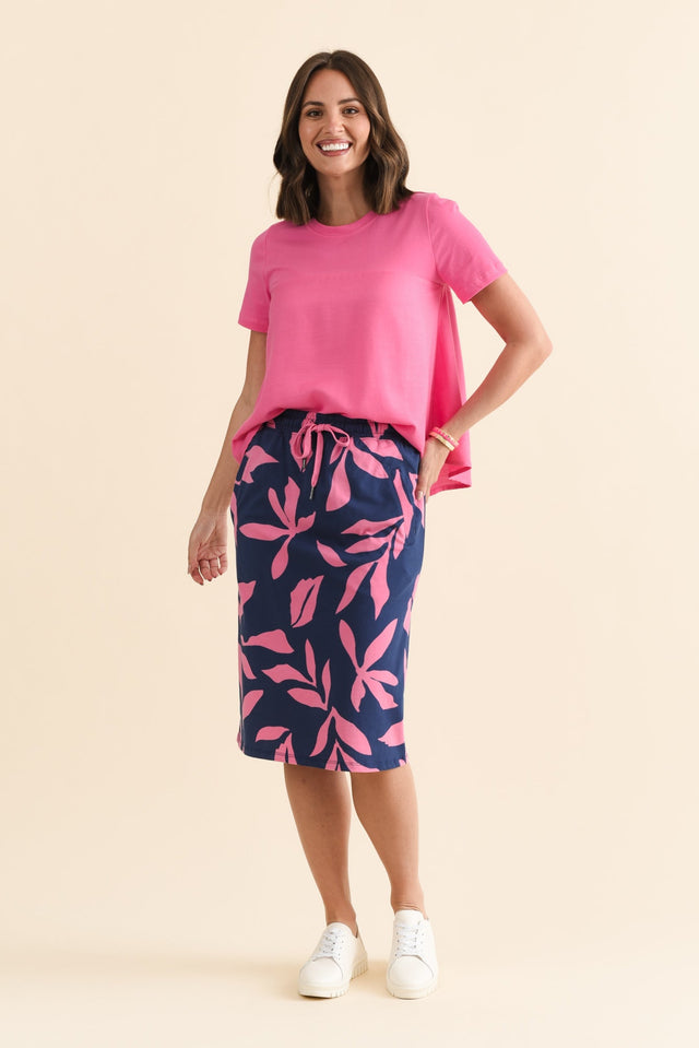 alt text|model:MJ image 4