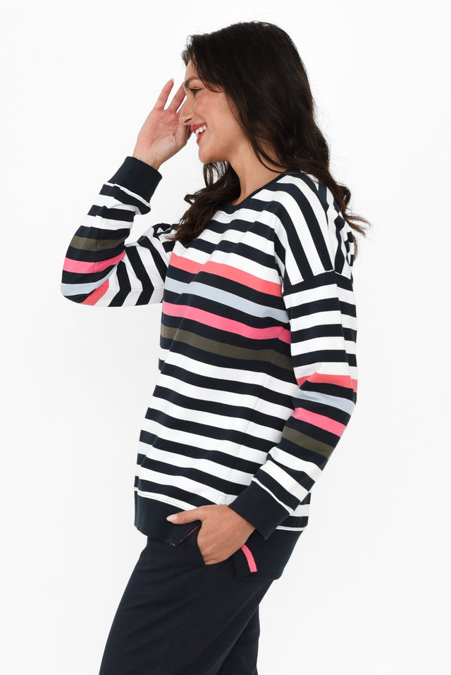 alt text|model:Brontie image 4