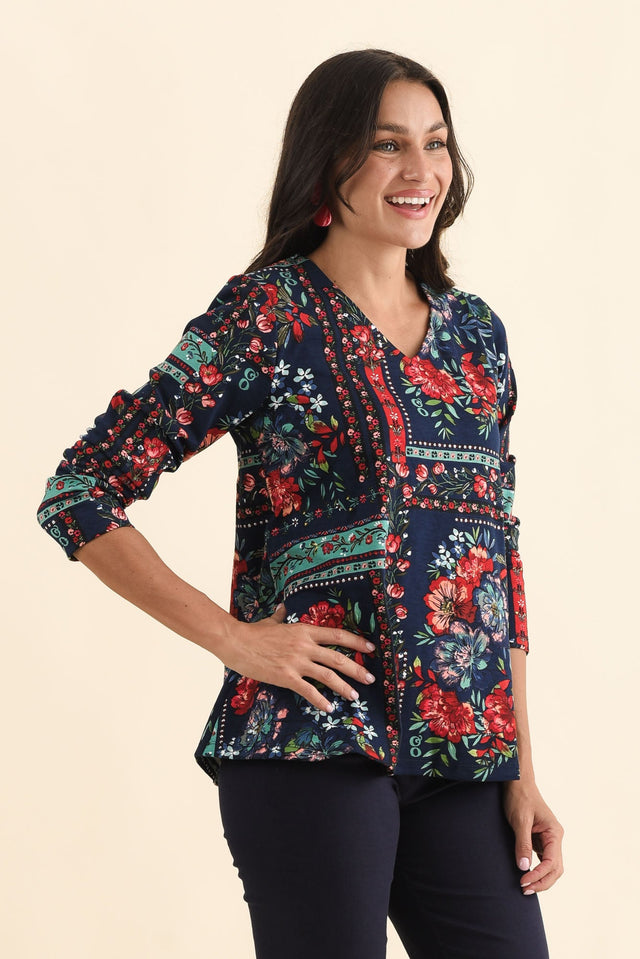 Miki Navy Floral Top,Brunette model,alt text|model:Brontie image 4