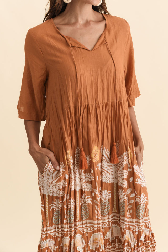 Mila Brown Beach Crinkle Cotton Dress,Brunette model,alt text|model:Cara image 6