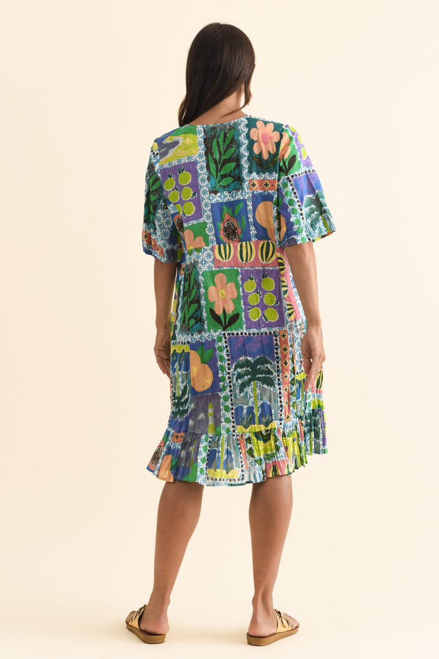 alt text|model:Cara image 5