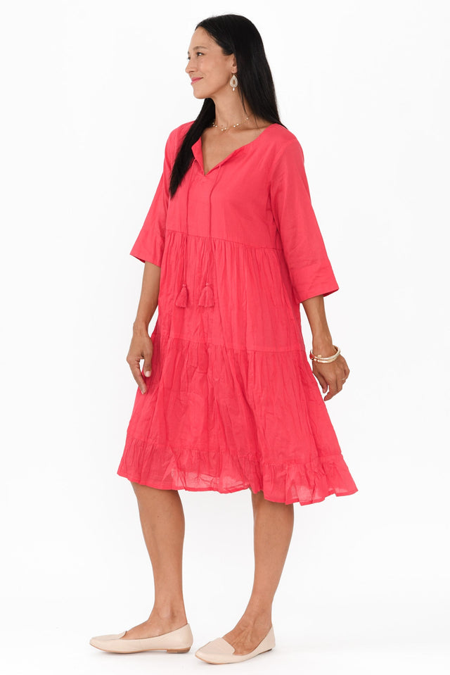 alt text|model:Cara image 5