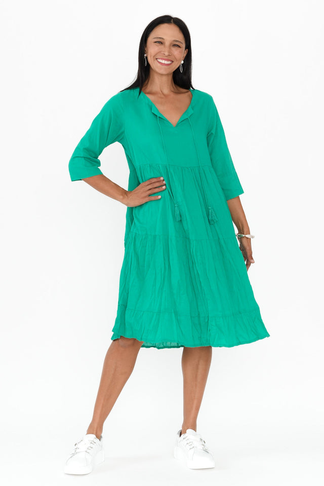 alt text|model:Cara image 4