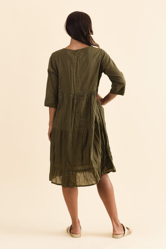 alt text|model:Cara image 5