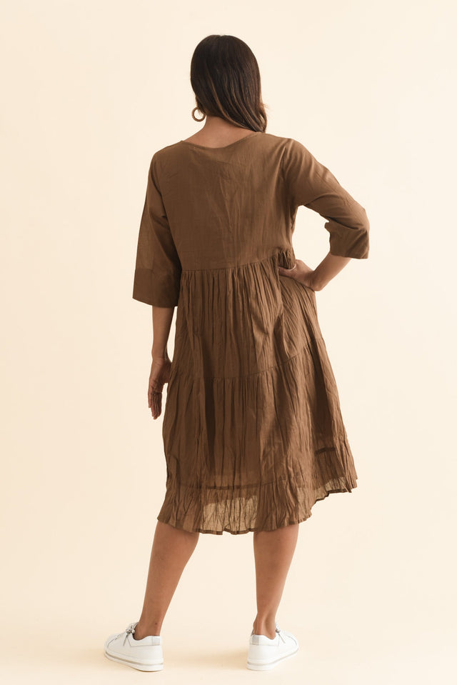 alt text|model:Cara image 5