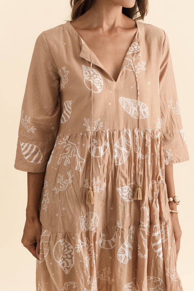 Milana Mocha Seashell Crinkle Cotton Dress,Brunette model,alt text|model:Cara image 7