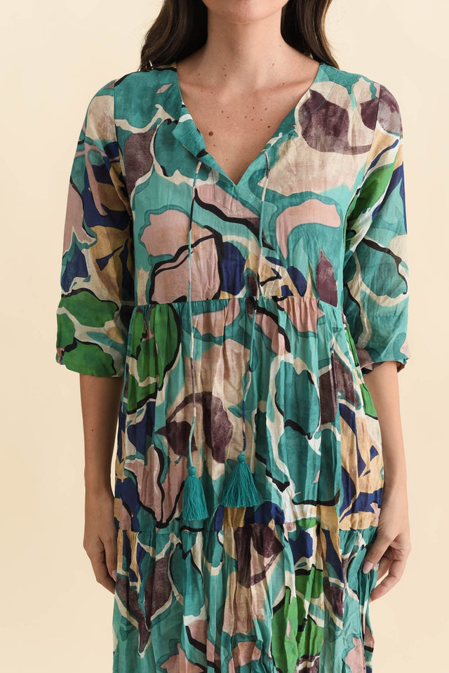 Milana Teal Foliage Crinkle Cotton Dress,Brunette model,alt text|model:MJ image 6