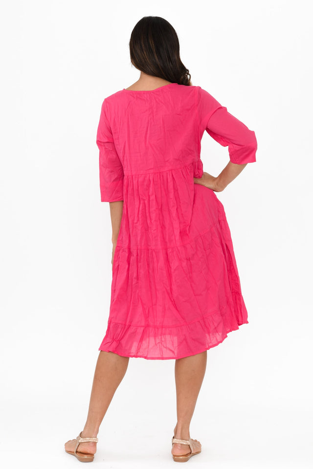 alt text|model:Cara image 5