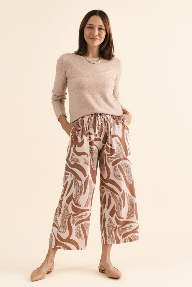 Minnelli Tan Abstract Linen Cotton Pants,brunette model,Full Outfit,alt text|model:Cara image 6
