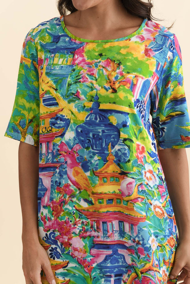 alt text|model:Brontie image 5