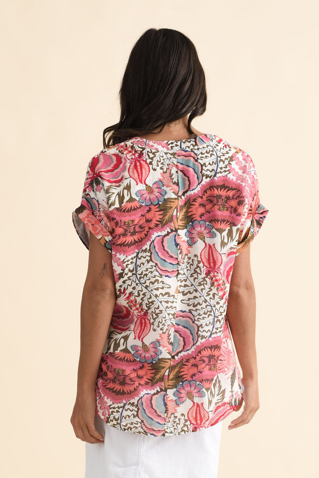 Miray Pink Garden Button Top,Brunette model,alt text|model:Brontie image 5