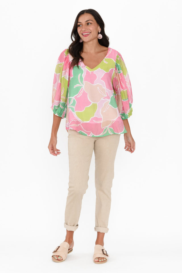 Misma Pink Floral V Neck Top,Brunette model,alt text|model:Brontie image 8