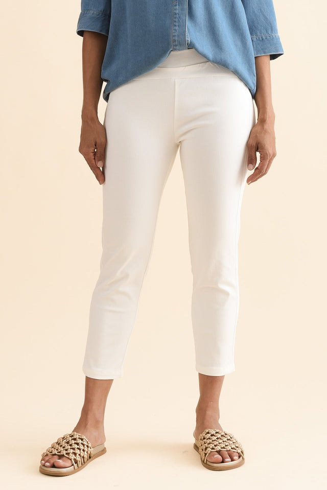 Missy White Cropped Stretch Pants,Front,Brunette model,alt text|model:Cara image 1