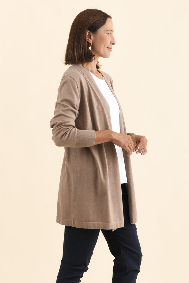Morocco Mocha Knit Cardigan,Brunette model,alt text|model:Cara image 5