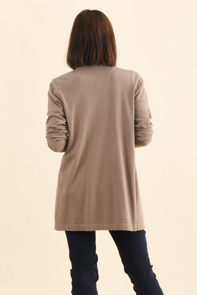 Morocco Mocha Knit Cardigan,Brunette model,alt text|model:Cara image 6