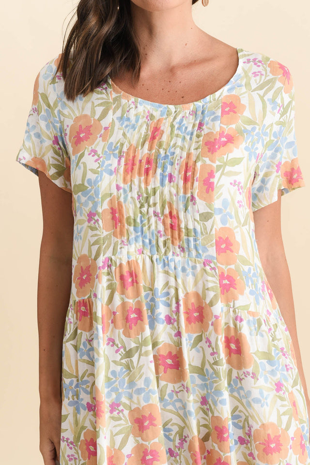 alt text|model:MJ image 5