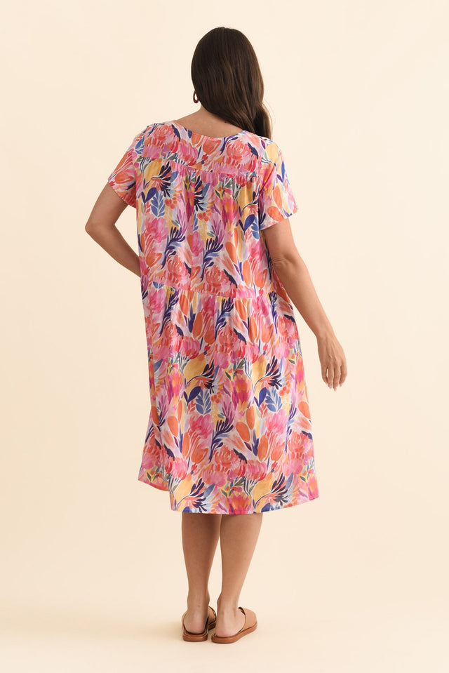 Murano Pink Garden Cotton Dress,Brunette model,alt text|model:MJ image 6