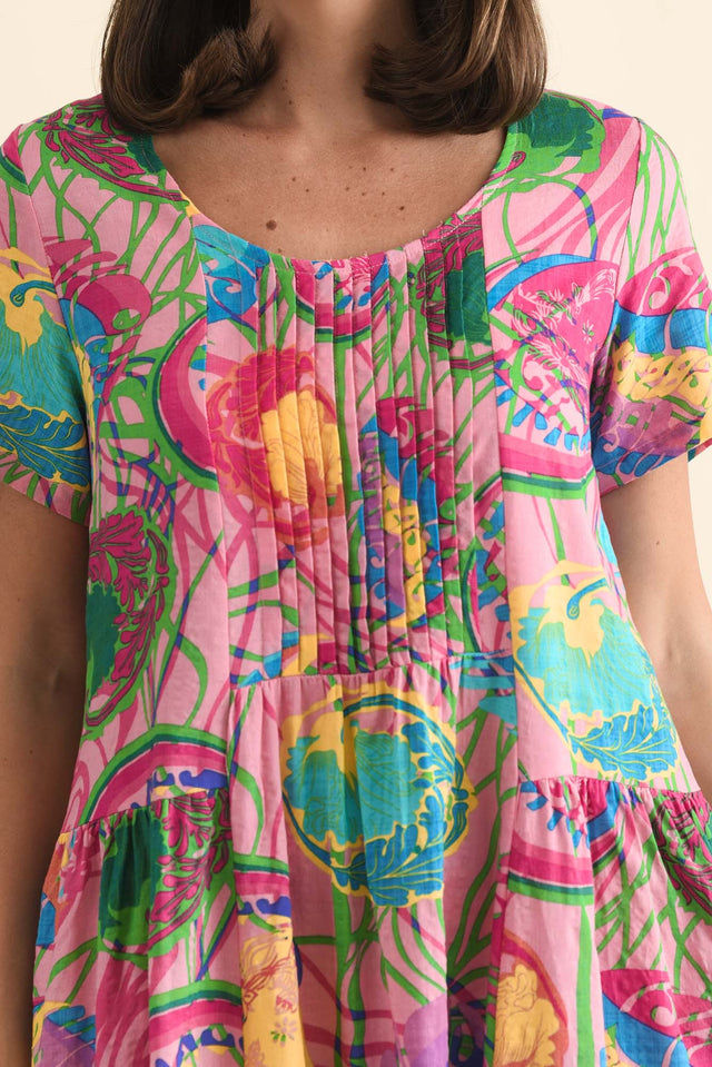 Murano Pink Tropical Cotton Dress,Brunette model,alt text|model:MJ image 7