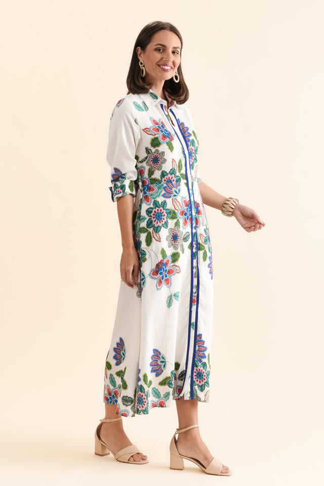 Myka White Floral Linen Cotton Shirt Dress,Brunette model,alt text|model:MJ image 4