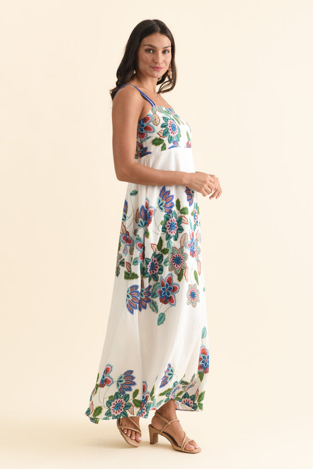 alt text|model:Brontie image 5