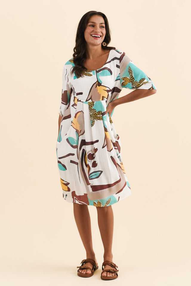 alt text|model:Brontie image 3