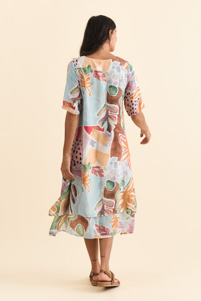 Nala Blue Flower Layers Dress,Brunette model,alt text|model:Brontie image 5