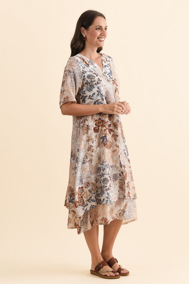 alt text|model:MJ image 4