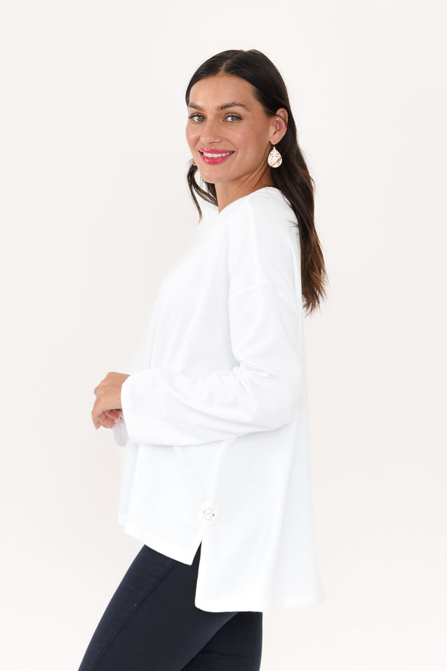 Naomi White Cotton Sweatshirt,Brunette model,alt text|model:Brontie image 3