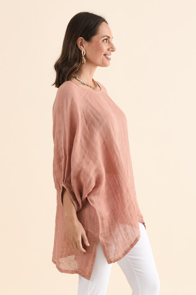 Nassau Blush Linen Top,Side,Brunette model,alt text|model:MJ image 3