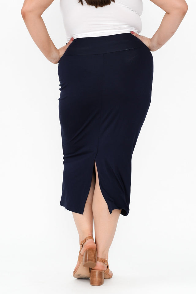 Navy Bamboo Maxi Tube Skirt,Brunette model,alt text|model:Gabby image 14