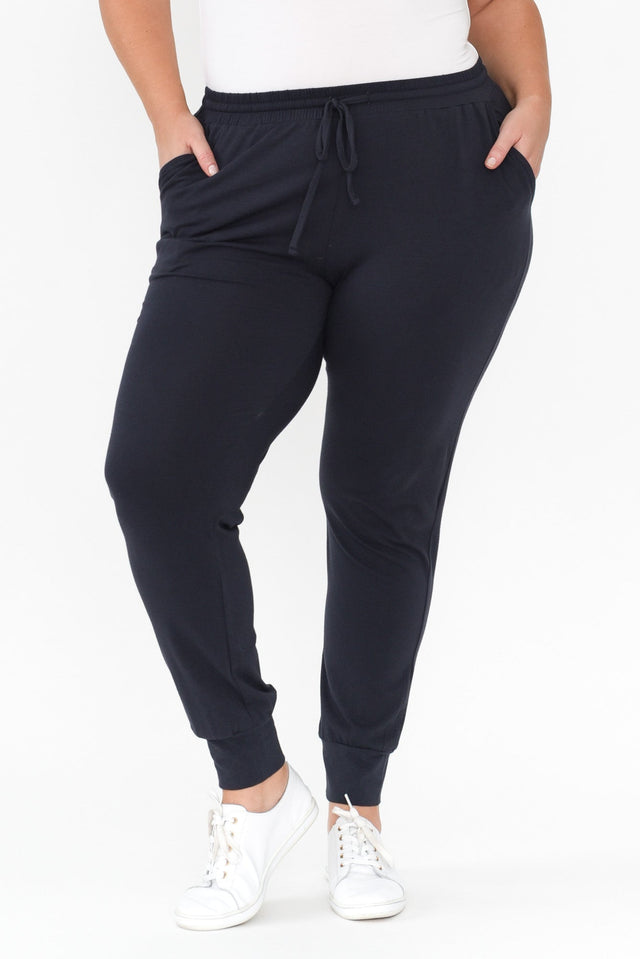 Navy Cotton Everyday Tie Sweatpants,Blonde model,plus-size,curve-basics,plus-size-Pants,plus-size-winter-clothing, alt text|model:Caitlin image 8