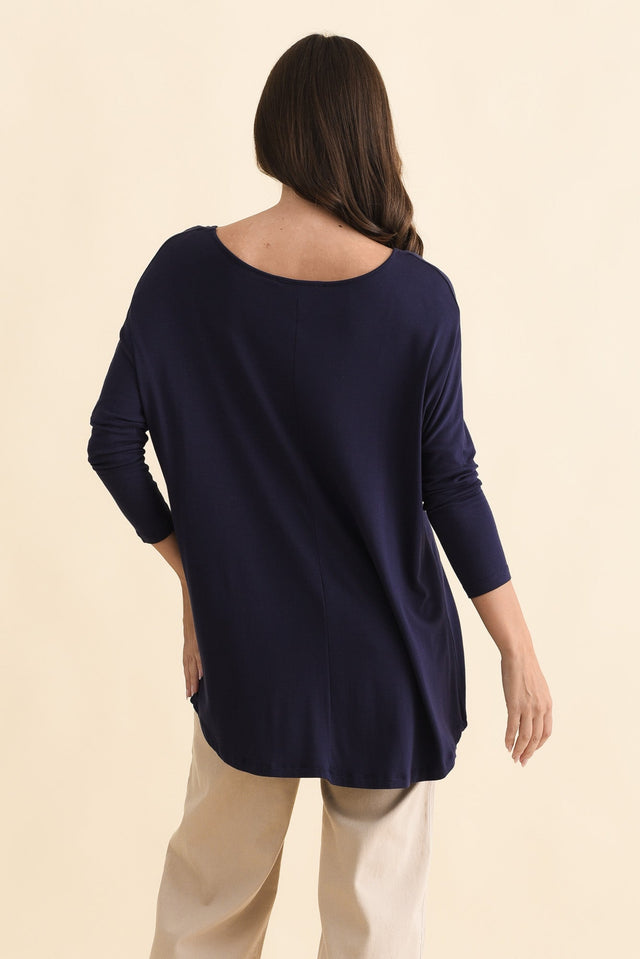 Navy Milan 3/4 Sleeve Top,Brunette model,alt text|model:MJ image 5