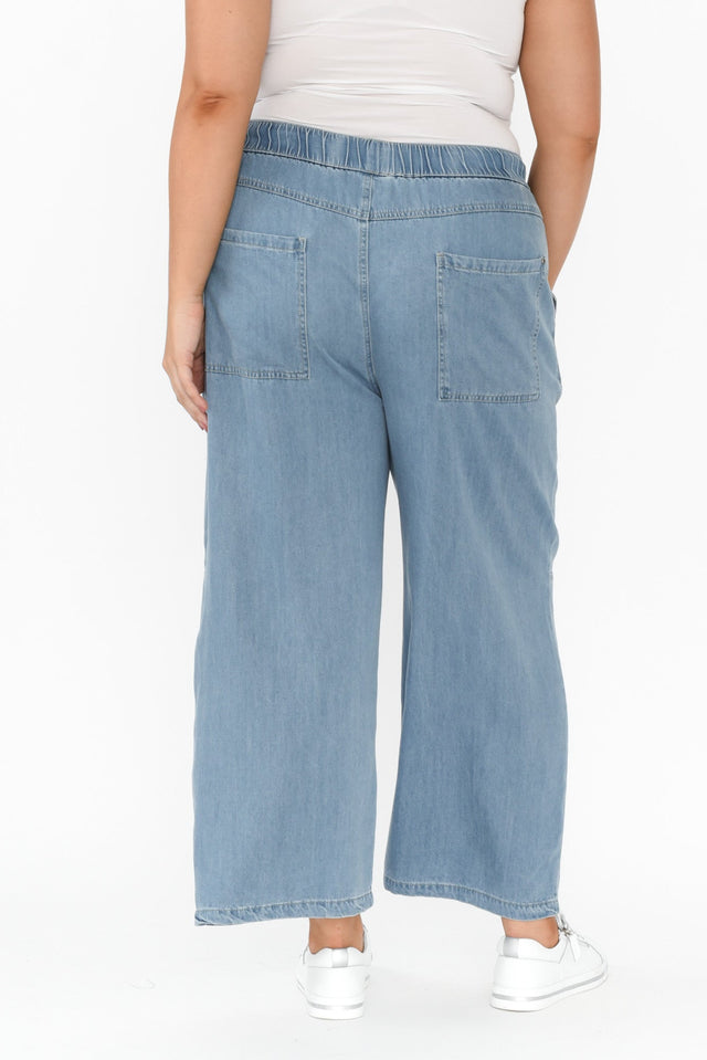 alt text|model:Gabby image 15