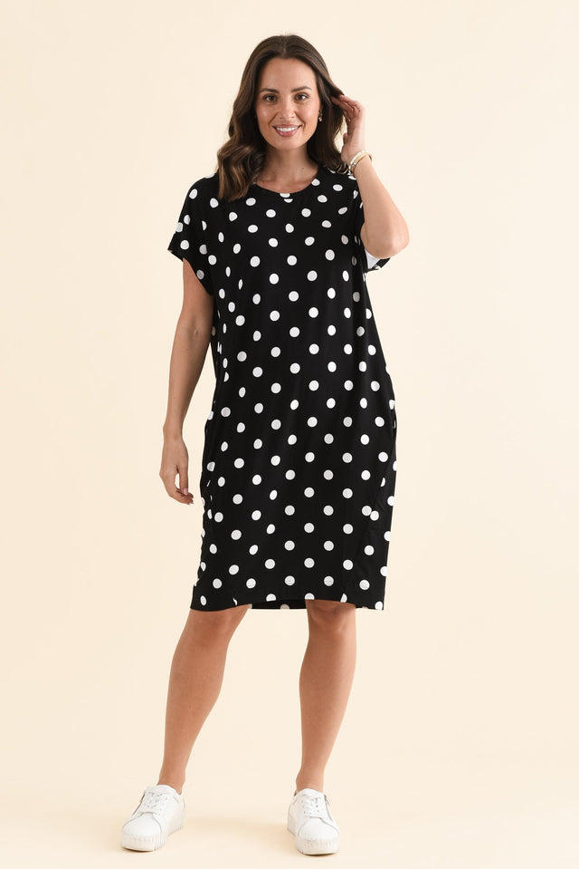 Nicks Black Spot Bamboo Tee Dress,Full Body,Brunette model,alt text|model:MJ image 6