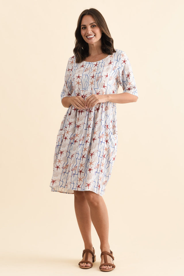 alt text|model:MJ image 7