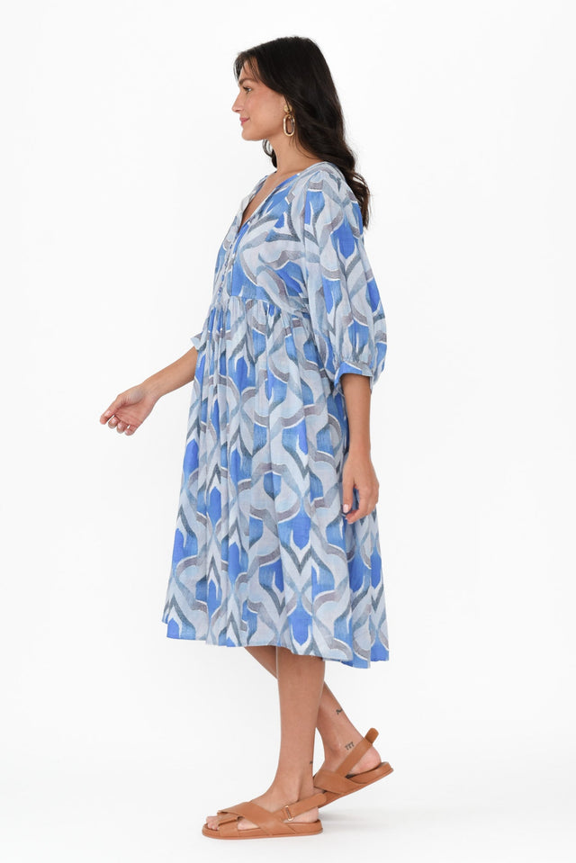 alt text|model:Brontie image 5