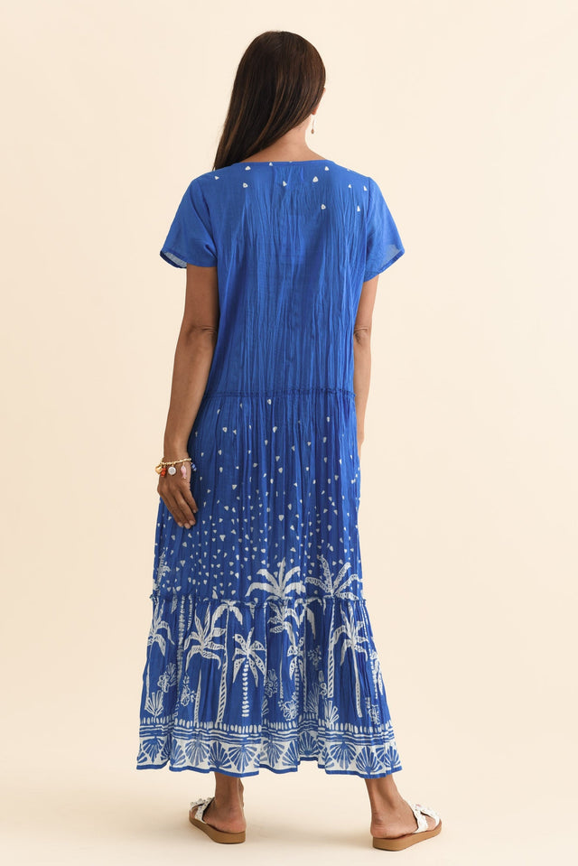 alt text|model:Cara image 5