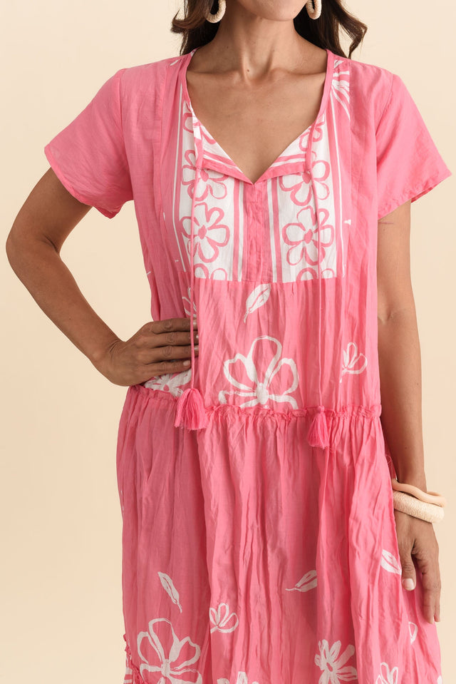 Nona Pink Flower Crinkle Cotton Maxi Dress,Brunette model,alt text|model:Cara image 5