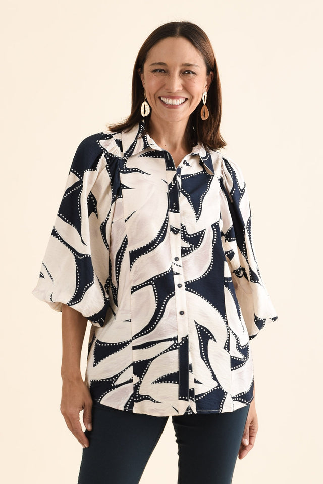 Nova Navy Floral Collared Shirt,brunette model,Front of Outfit,alt text|model:Cara