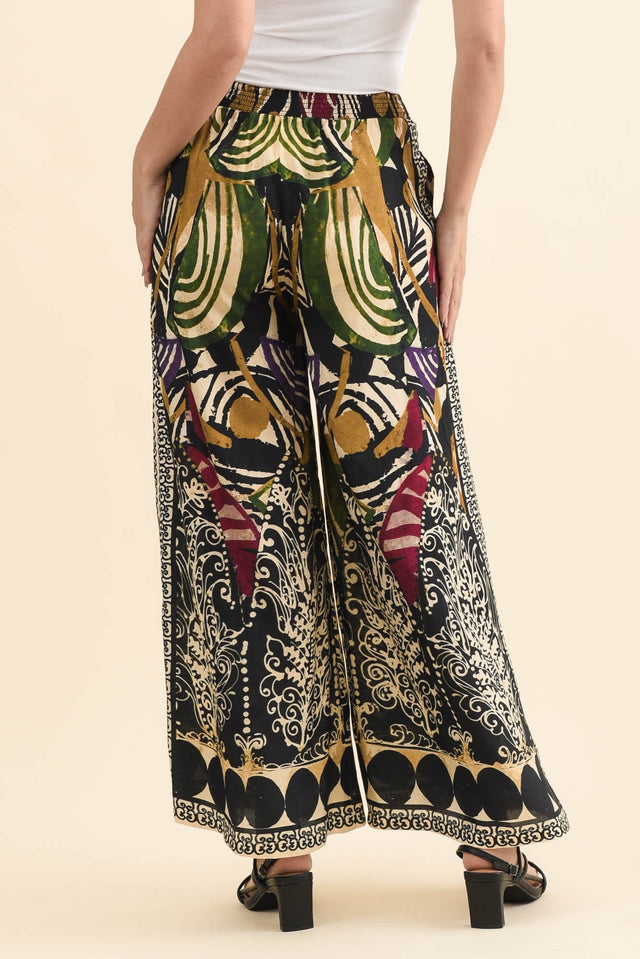 Odia Green Mosaic Wide Leg Pants,Brunette model,alt text|model:MJ image 5