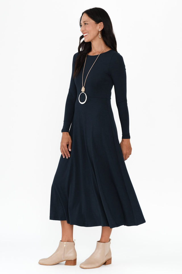 alt text|model:Cara image 4